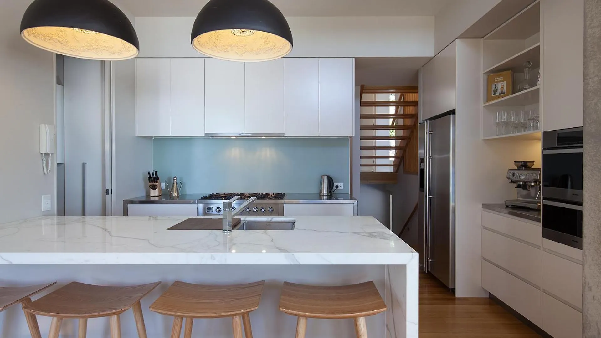 Ferienhaus Luxury 5Br Retreat, Sleeps 12, 4 Ensuites Coolum Beach Australien