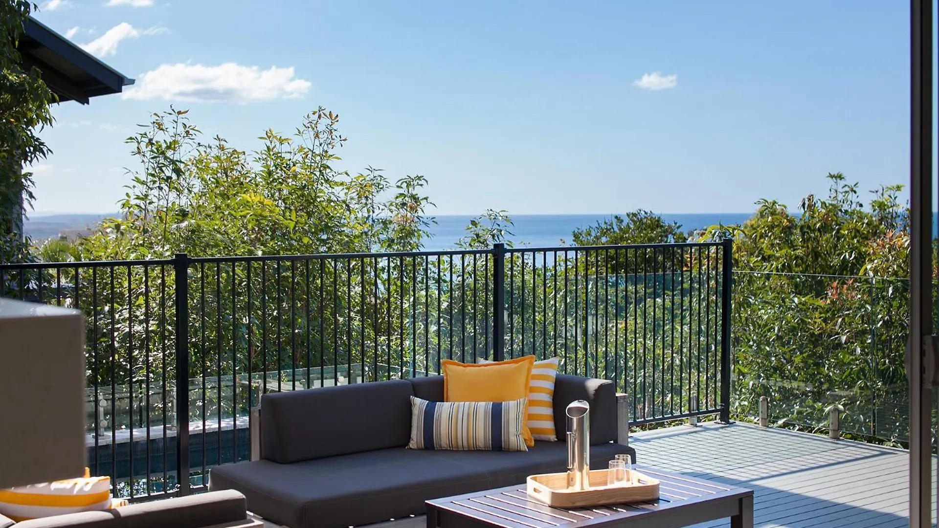 Luxury 5Br Retreat, Sleeps 12, 4 Ensuites Coolum Beach 0*,